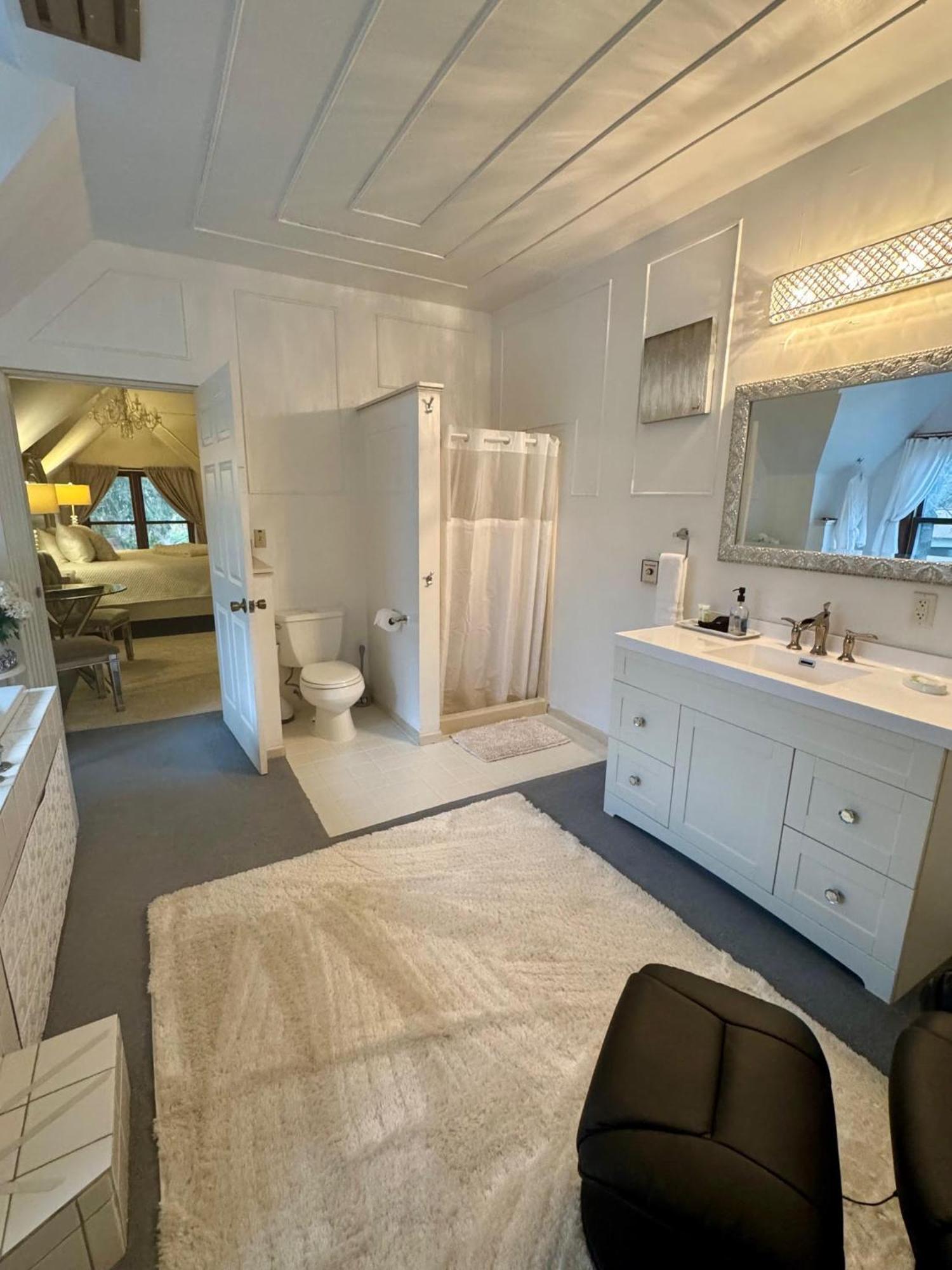 Otter Creek Eau Claire Altoona Bed & Breakfast ภายนอก รูปภาพ