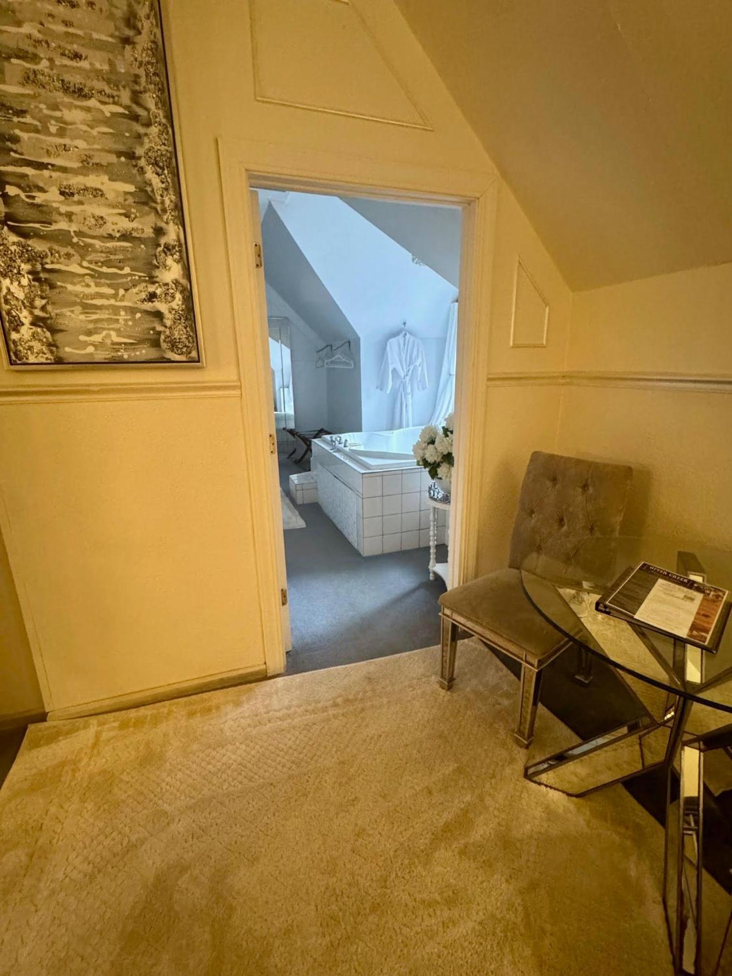Otter Creek Eau Claire Altoona Bed & Breakfast ภายนอก รูปภาพ
