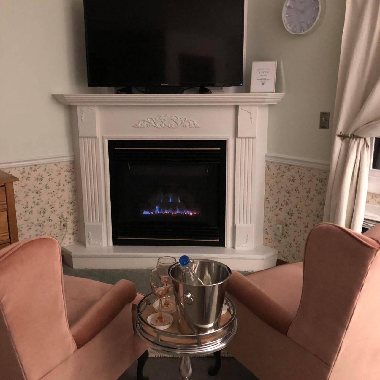 Otter Creek Eau Claire Altoona Bed & Breakfast ภายนอก รูปภาพ