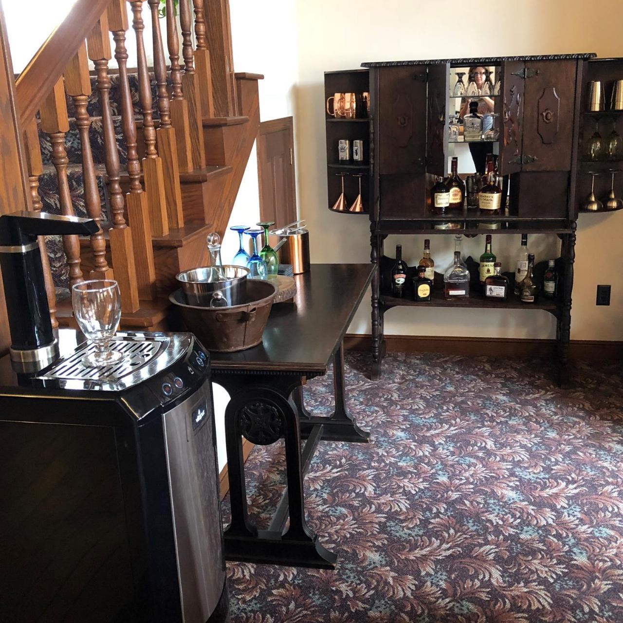 Otter Creek Eau Claire Altoona Bed & Breakfast ภายนอก รูปภาพ