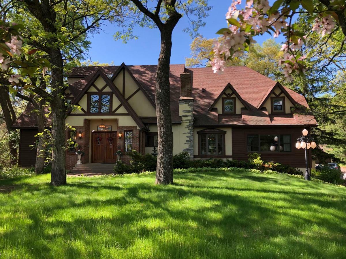 Otter Creek Eau Claire Altoona Bed & Breakfast ภายนอก รูปภาพ